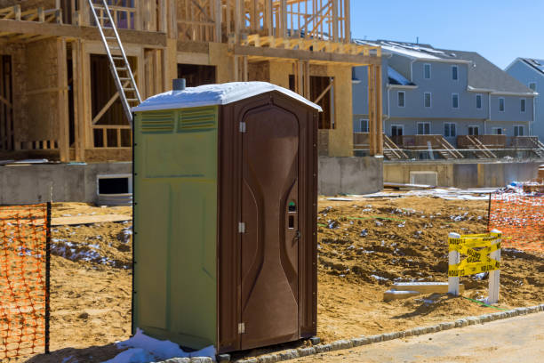 Best Portable restroom trailer rental  in Zebulon, GA